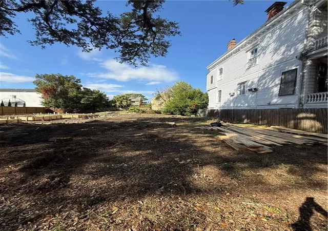 Land for sale at 2215 Carondelet St, New Orleans, LA 70130 | MLS# 2567755
