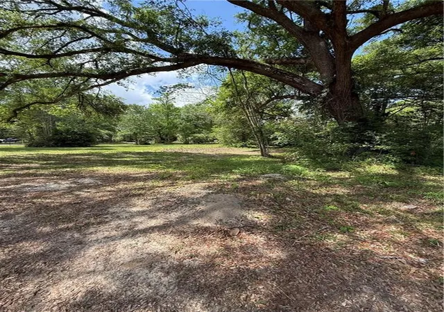 2nd image of 72730 5th Ave, Abita Springs, LA 70420 | MLS# 2567799