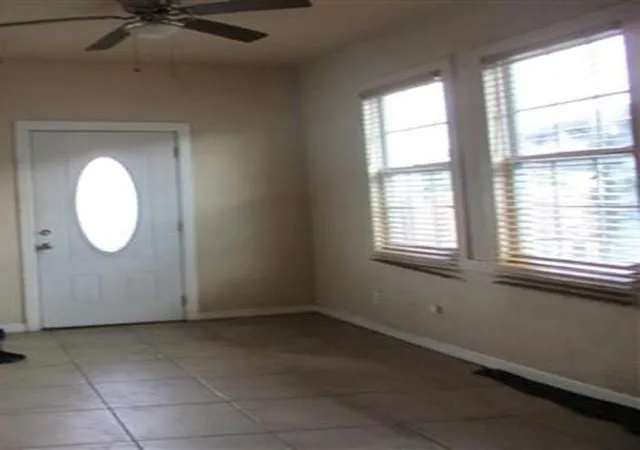 3rd image of 1337 S Genois St, New Orleans, LA 70125 | MLS# 2567864