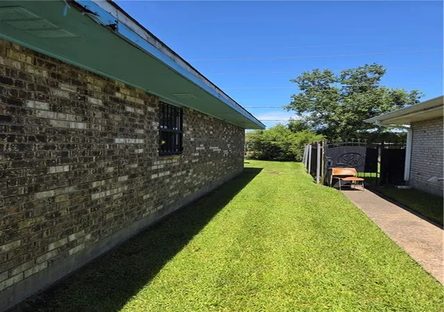 5th image of 1512 Wakefield Dr, Marrero, LA 70072 | MLS# 2567921