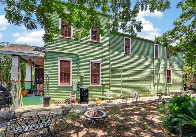 3rd image of 2608 Chippewa St, New Orleans, LA 70130 | MLS# 2566880