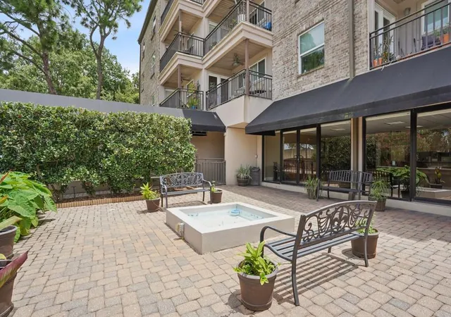 3rd image of 500 Lake Marina Ave #312, New Orleans, LA 70124 | MLS# 2567858