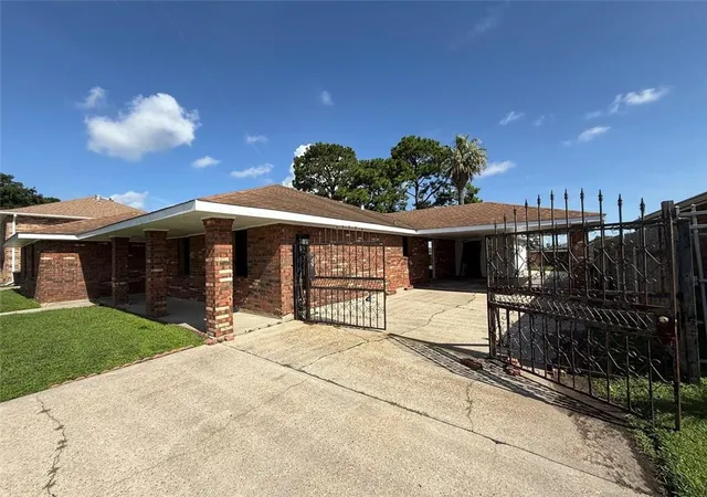 2nd image of 7331 Chadbourne Dr, New Orleans, LA 70126 | MLS# 2568044