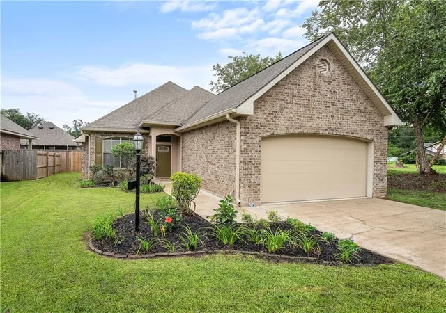1st image of 1549 Camellia Dr, Hammond, LA 70403 | MLS# 2567869