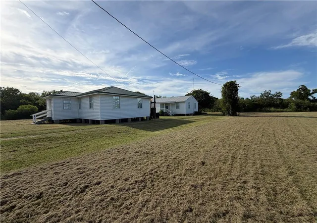 Photo 2 of Single family home for sale at 37261 Highway 23, Buras, LA 70041 | MLS# 2567743 | Listing updated on 2026-07-23