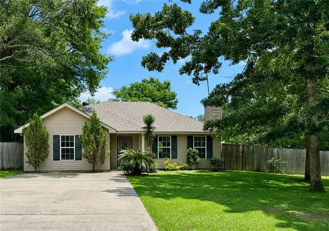 Homes for sale in Loranger, LA | 53430 Rock Ridge Dr, Loranger, LA 70446 | MLS# 2567589