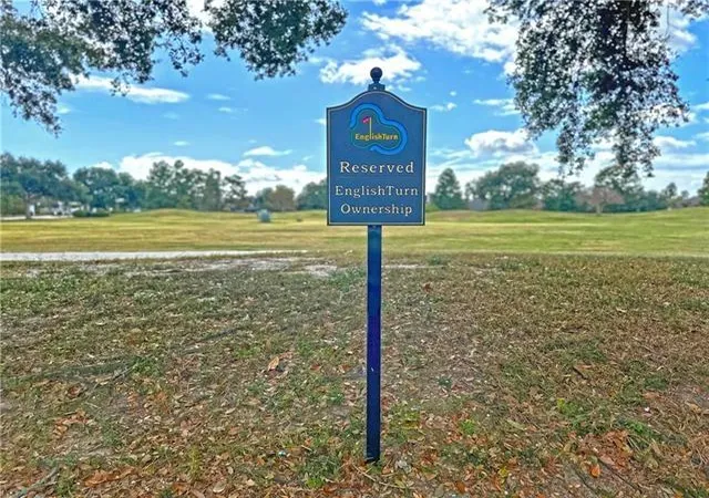 5th image of 6 Island Club Ct, New Orleans, LA 70131 | MLS# 2568102