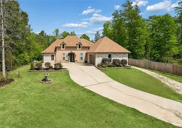 Homes for sale in Loranger, LA | 19291 S St Charles Ave, Loranger, LA 70446 | MLS# 2566097