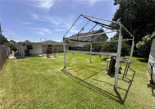 Homes for sale in Metairie, LA | 720 Kent Ave, Metairie, LA 70001 | MLS# 2568096