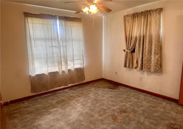 Homes for sale in Metairie, LA | 720 Kent Ave, Metairie, LA 70001 | MLS# 2568096