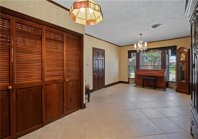 4th image of 2208 Kathleen Dr, Marrero, LA 70072 | MLS# 2568151