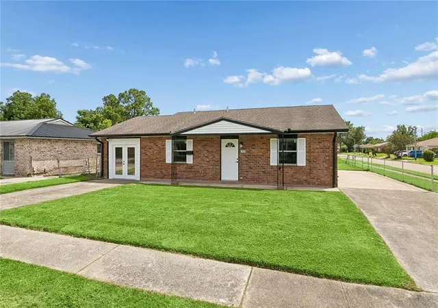 Homes for sale in Avondale, LA | 333 Counsel Dr, Avondale, LA 70094 | MLS# 2568120