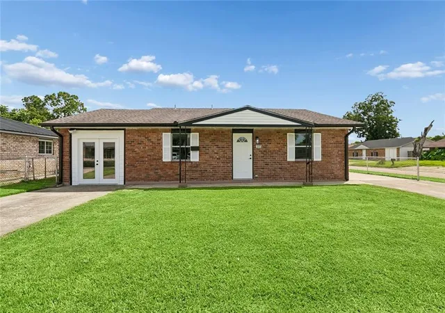 Homes for sale in Avondale, LA | 333 Counsel Dr, Avondale, LA 70094 | MLS# 2568120