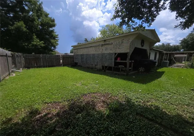 Photo 2 of Single family home for sale at 384 Fairway Dr, La Place, LA 70068 | MLS# 2568250 | Listing updated on 2026-08-27