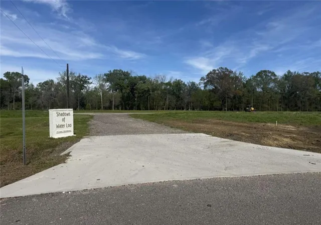2nd image of 35706 Sha Da Loo Ln, Geismar, LA 70734 | MLS# 2568284