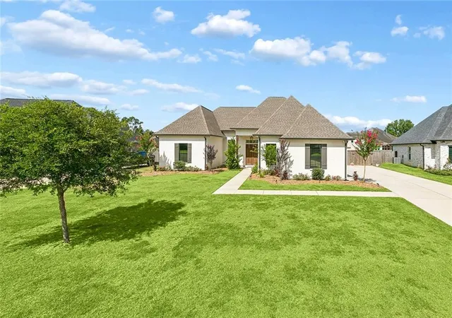 Photo 2 of Single family home for sale at 113 Mossy Swamp Ln, Slidell, LA 70461 | MLS# 2567391 | Listing updated on 2026-07-18
