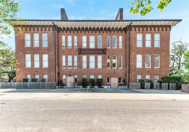 1st image of 3601 Camp St #105, New Orleans, LA 70115 | MLS# 2568310