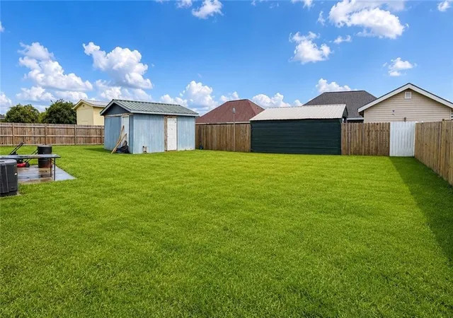 Homes for sale in Houma, LA | 310 Dawes St, Houma, LA 70363 | MLS# 2568311