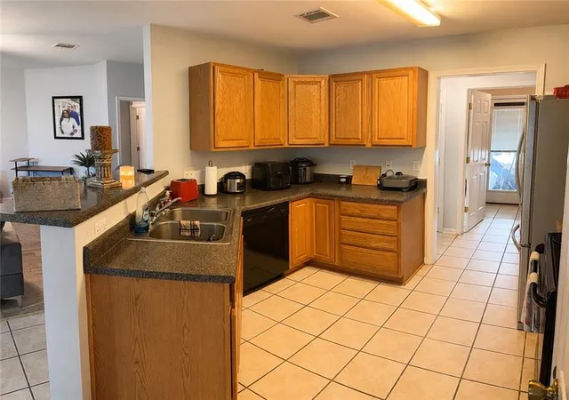 Homes for sale in Houma, LA | 310 Dawes St, Houma, LA 70363 | MLS# 2568311
