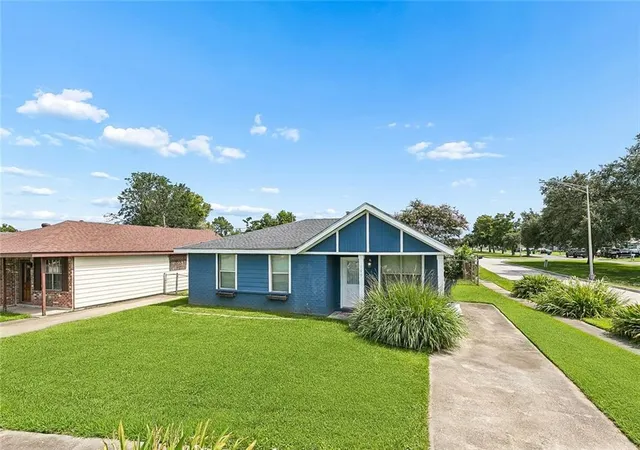 1st image of 100 Winnona Dr, Westwego, LA 70094 | MLS# 2568054