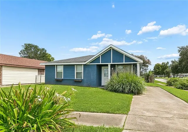 20th image of 100 Winnona Dr, Westwego, LA 70094 | MLS# 2568054