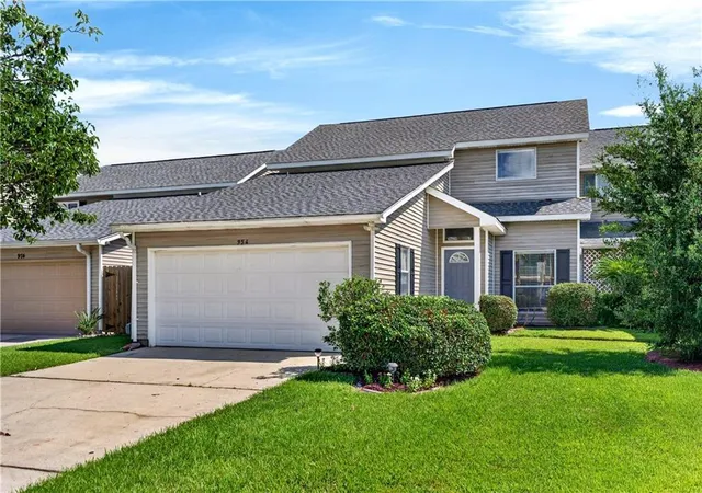 1st image of 954 Marina Dr, Slidell, LA 70458 | MLS# 2566556