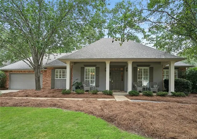 2nd image of 106 Blue Heron Dr, Mandeville, LA 70471 | MLS# 2567314