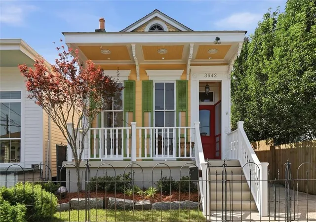 Homes for sale in New Orleans, LA | 3642 Constance St, New Orleans, LA 70115 | MLS# 2566927