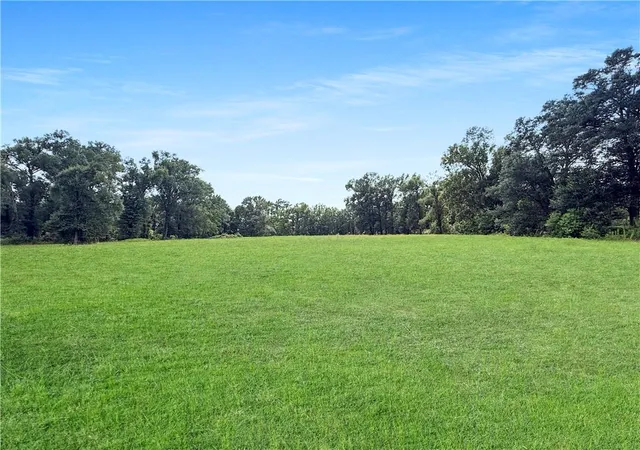 2nd image of 0 S Holly St, Hammond, LA 70403 | MLS# 2568366