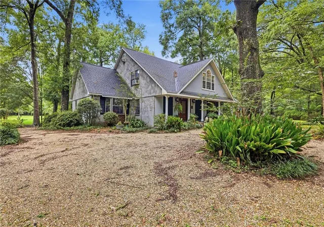 5th image of 19127 Wymer Rd, Covington, LA 70435 | MLS# 2568011