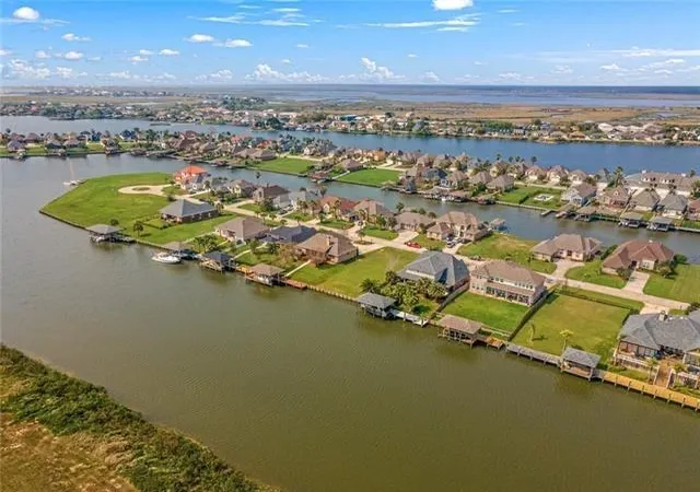 3rd image of 1541 Regatta Cvs, Slidell, LA 70458 | MLS# 2568082