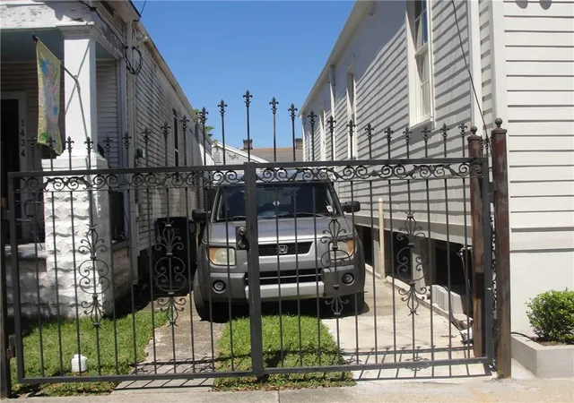 4th image of 1434 Cambronne St, New Orleans, LA 70118 | MLS# 2568405