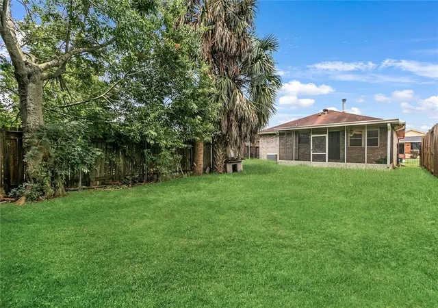 10th image of 6120 Erin Dr, New Orleans, LA 70126 | MLS# 2567861