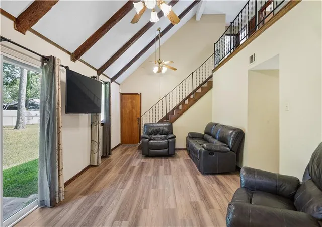 3rd image of 220 Chestnut St, Mandeville, LA 70471 | MLS# 2567568