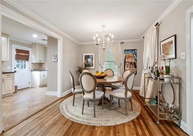 Homes for sale in Metairie, LA | 528 Metairie Lawn Dr, Metairie, LA 70001 | MLS# 2568404