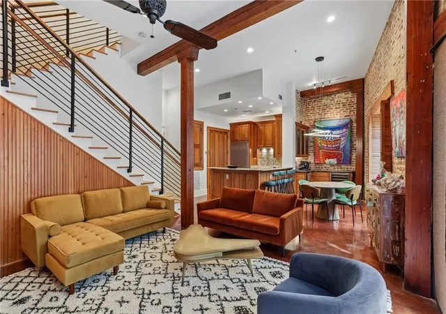 1st image of 840 Tchoupitoulas St #213, New Orleans, LA 70130 | MLS# 2562922