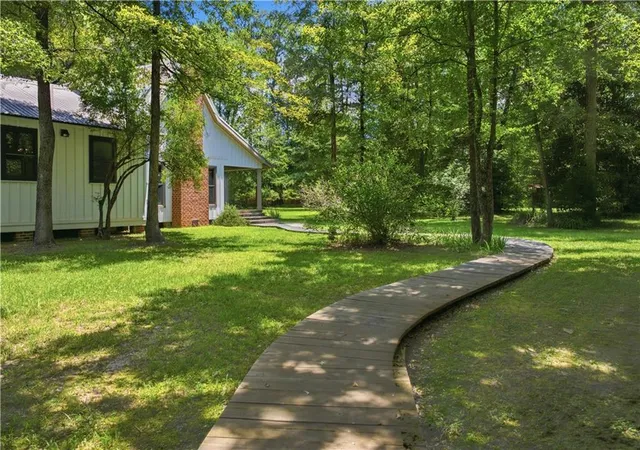 2nd image of 21046 Smith Rd, Covington, LA 70435 | MLS# 2565989
