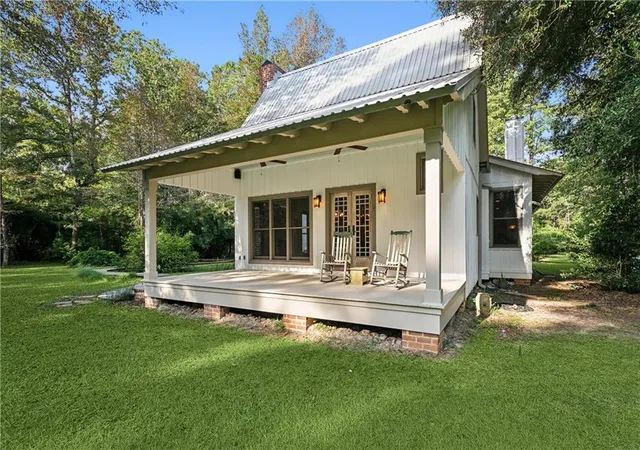 3rd image of 21046 Smith Rd, Covington, LA 70435 | MLS# 2565989