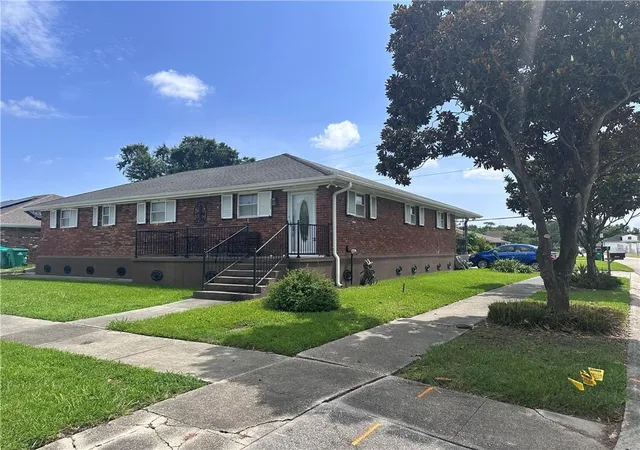 2nd image of 1233 Curtis St, Harvey, LA 70058 | MLS# 2568466