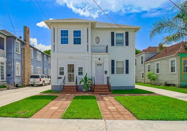 1st image of 3717 19 Nashville Ave, New Orleans, LA 70125 | MLS# 2563124