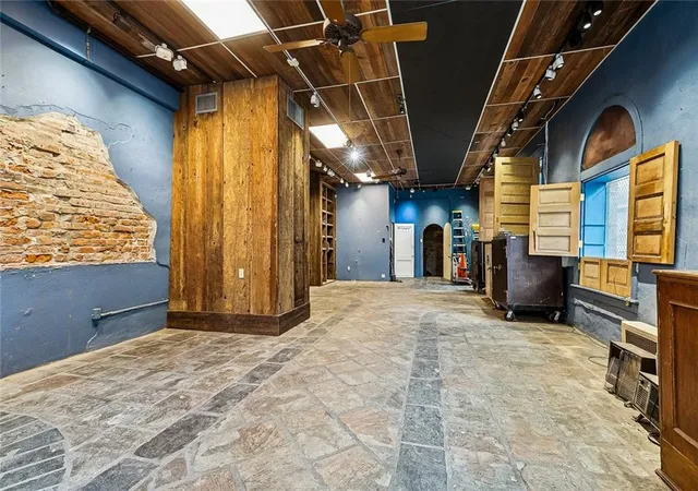 4th image of 241 Chartres St, New Orleans, LA 70130 | MLS# 2568535