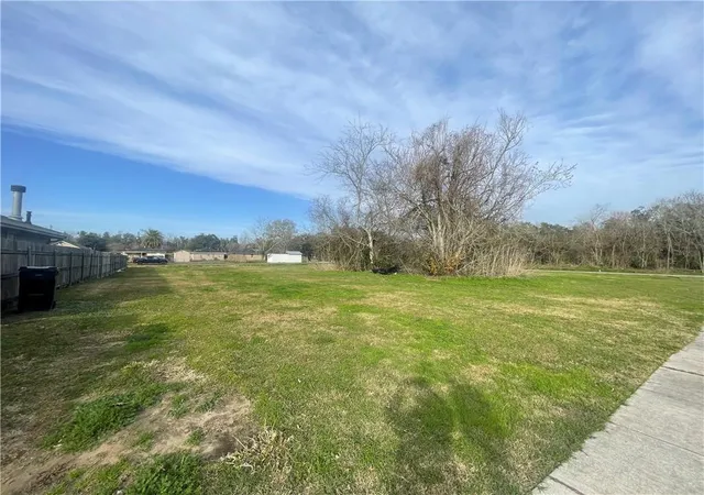 1st image of 2912 Riverbend Dr, Violet, LA 70092 | MLS# 2568565