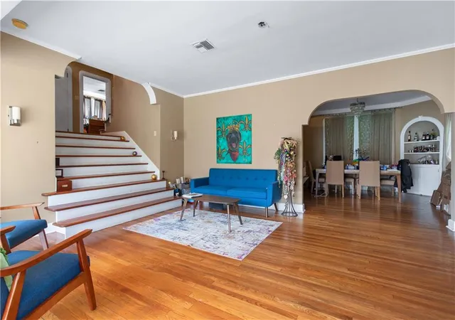 Photo 3 of Single family home for sale at 4432 Franklin Ave, New Orleans, LA 70122 | MLS# 2568505 | Listing updated on 2026-07-28