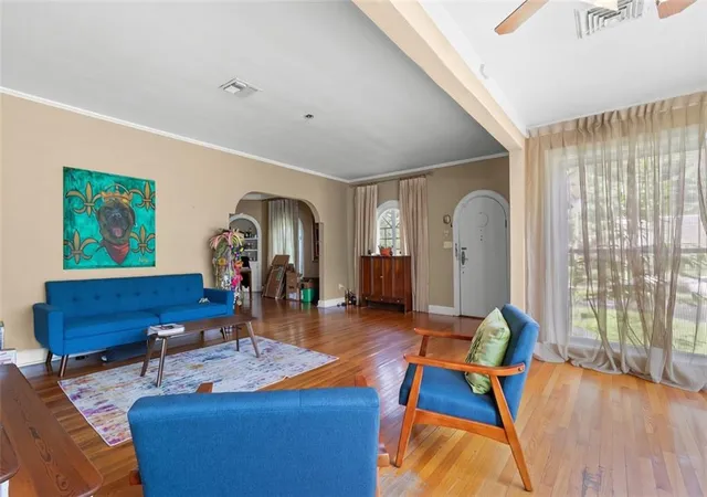 Photo 4 of Single family home for sale at 4432 Franklin Ave, New Orleans, LA 70122 | MLS# 2568505 | Listing updated on 2026-07-28