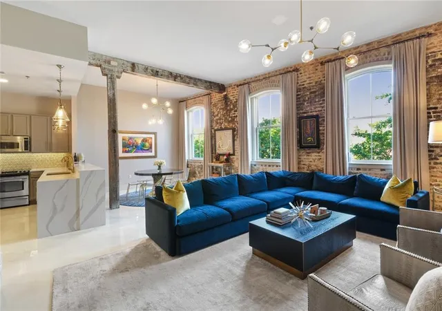 1st image of 840 Tchoupitoulas St #221, New Orleans, LA 70130 | MLS# 2568568