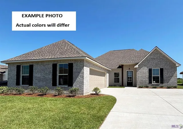 Photo 1 of Single family home for sale at 42506 Blue Bay Dr, Ponchatoula, LA 70454 | MLS# NO2026013282 | Listing updated on 2026-09-01
