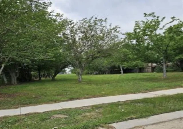 4th image of 6850 E Coronet Ct, New Orleans, LA 70126 | MLS# 2568682