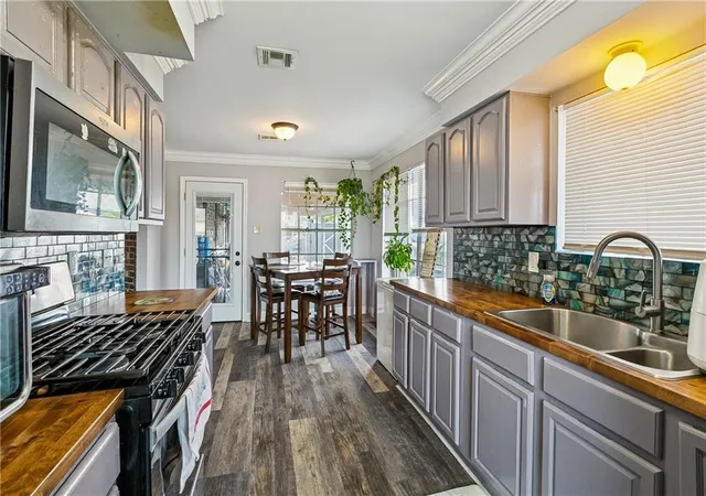 3rd image of 5219 Beaucaire St, New Orleans, LA 70129 | MLS# 2568677