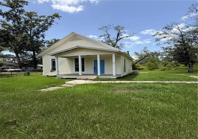 1st image of 601 E Church St, Hammond, LA 70401 | MLS# 2568550