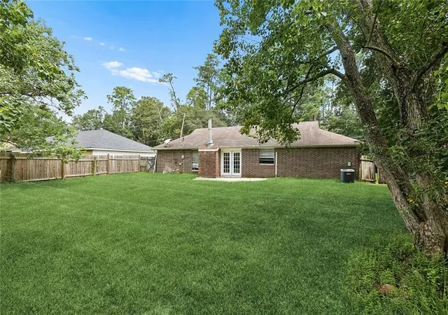 Homes for sale in Slidell, LA | 1735 W Hall Ave, Slidell, LA 70460 | MLS# 2568342